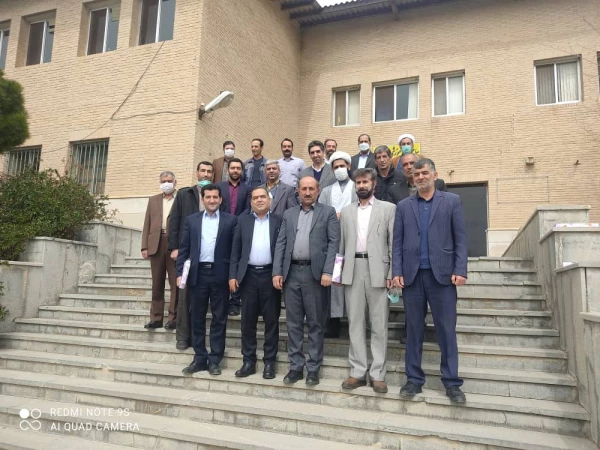 مراسم تکریم و تقدیر از زحمات همکار گرانقدر جناب آقای سرلک 5