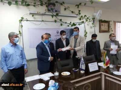 جلسه اداری و تقدیر از مسئول روابط عمومی مرکز 