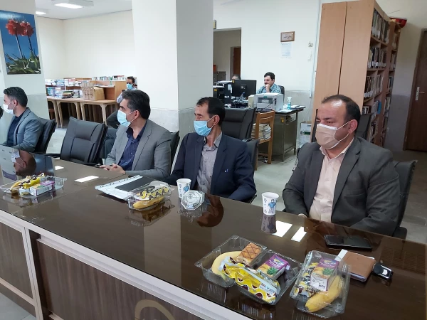 جلسه مسئول استانی دانشگاه فرهنگیان  و امام جمعه محترم مسئولین  شهرستان الیگودرز و افتتاح آشپزخانه صتعتی  5