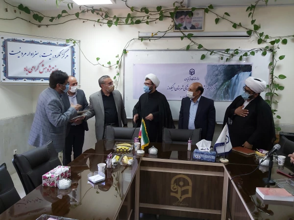 جلسه مسئول استانی دانشگاه فرهنگیان  و امام جمعه محترم مسئولین  شهرستان الیگودرز و افتتاح آشپزخانه صتعتی  9