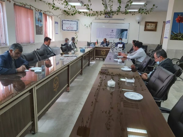 جلسه شورای اداری و تکریم و معارفه همکاران 6
