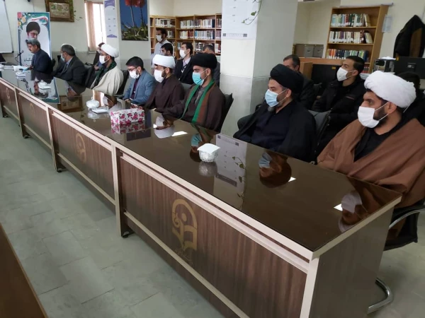 جلسه به مناسبت وحدت حوزه و دانشگاه 3