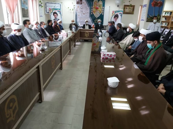 جلسه به مناسبت وحدت حوزه و دانشگاه 4