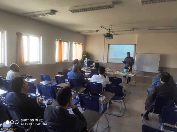 دوره بازآموزی مدرسان کارورزی 1و3 در روزهای 28 و 29 مهرماه 1401به مدت 16 ساعت به صورت حضوری در سالن تکنولوژی آموزشی مرکز برگزار گردید. 2