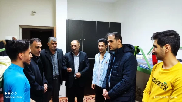 گفتگوی فرماندار با دانشجویان و شرکت در مراسم ایام فاطمیه و حضور در سالن ورزشی 4