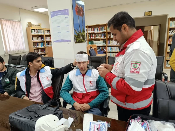 برگزاری مانور زلزله همزمان با ۸ آذر روز ایمنی در برابر زلزله  7