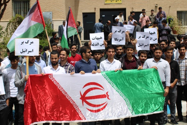 تجمع دانشجویان دانشگاه فرهنگیان مرکز شهید میرشاکی الیگودرز
  2